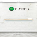 メタリックなFのエンブレムロゴ